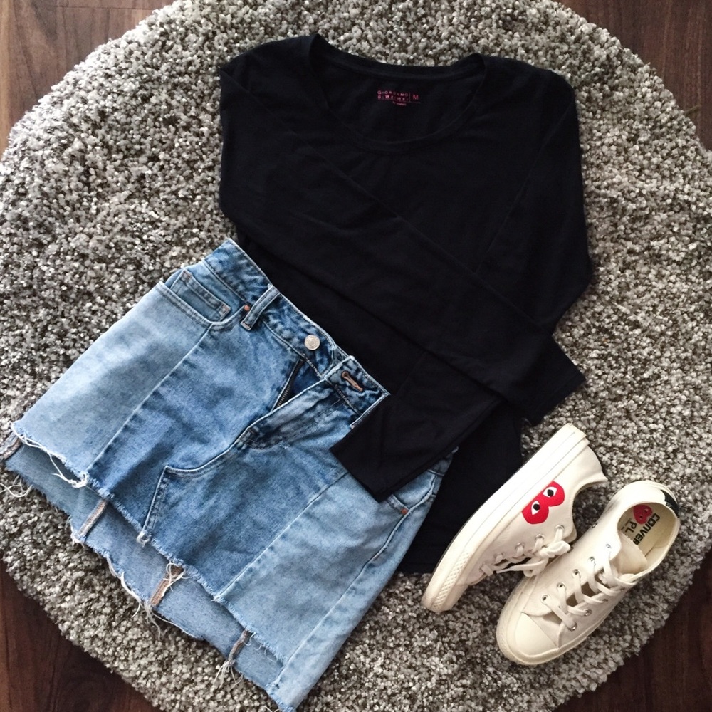 Giordano Basic Black Tee